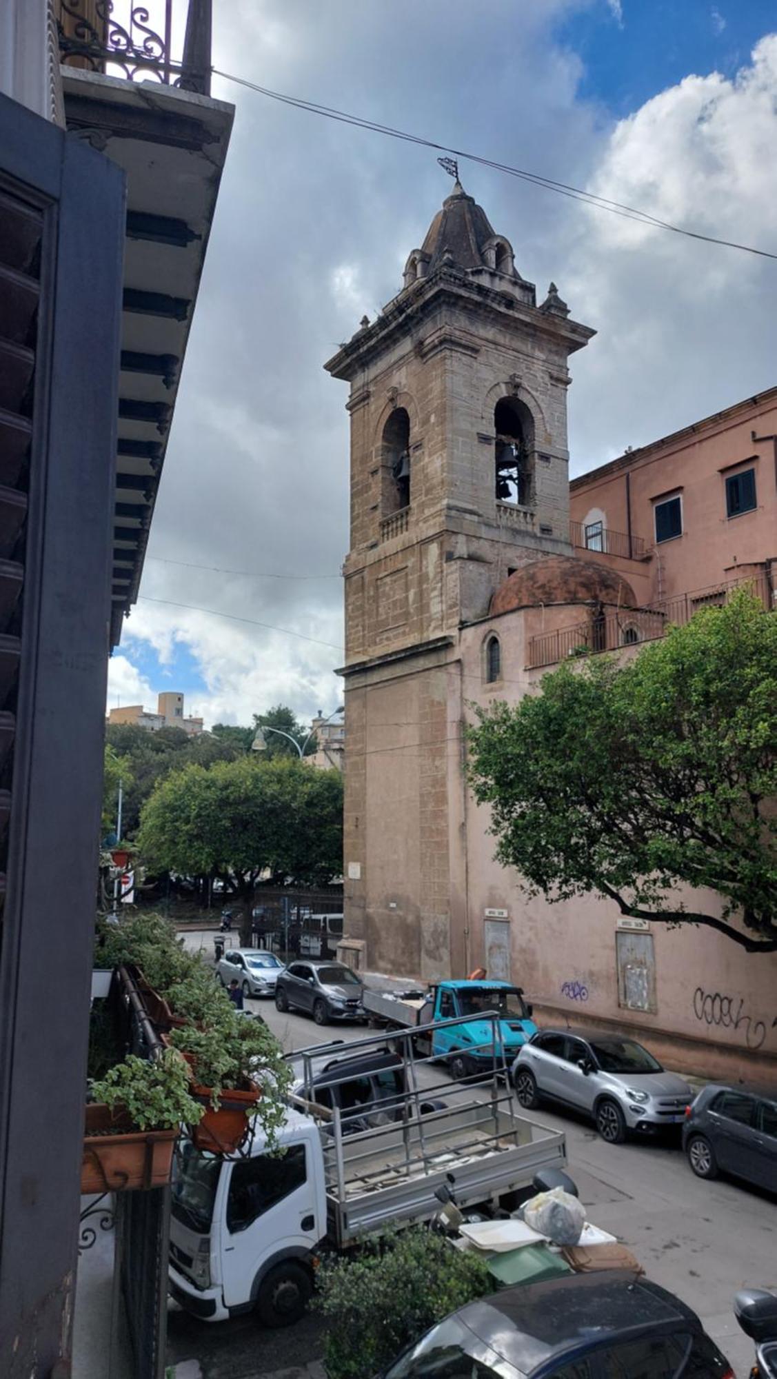 Hotel Casa Santoliva In Centro A Palerme Extérieur photo